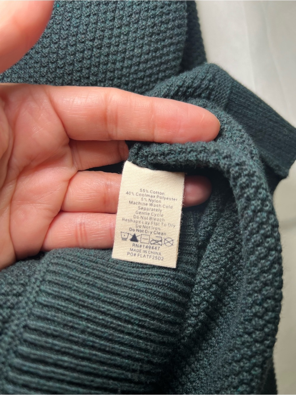 The Normal Brand Men’s Dark Green Textured Crewneck Sweater Medium - Picture 6 of 9
